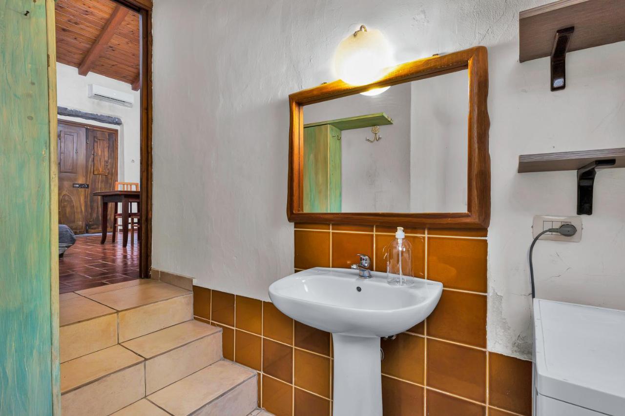 Casettina Loiri Porto San Paolo Exterior photo